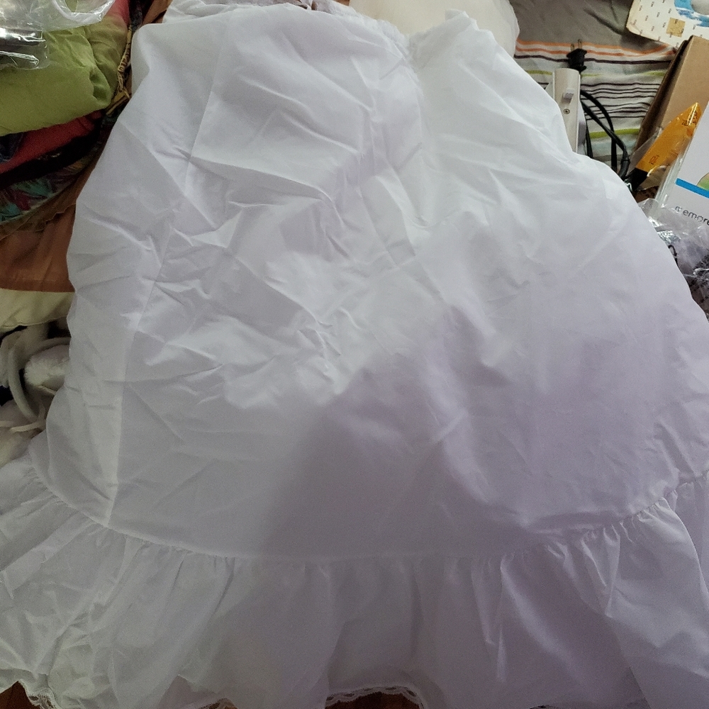 Underskirt for dress